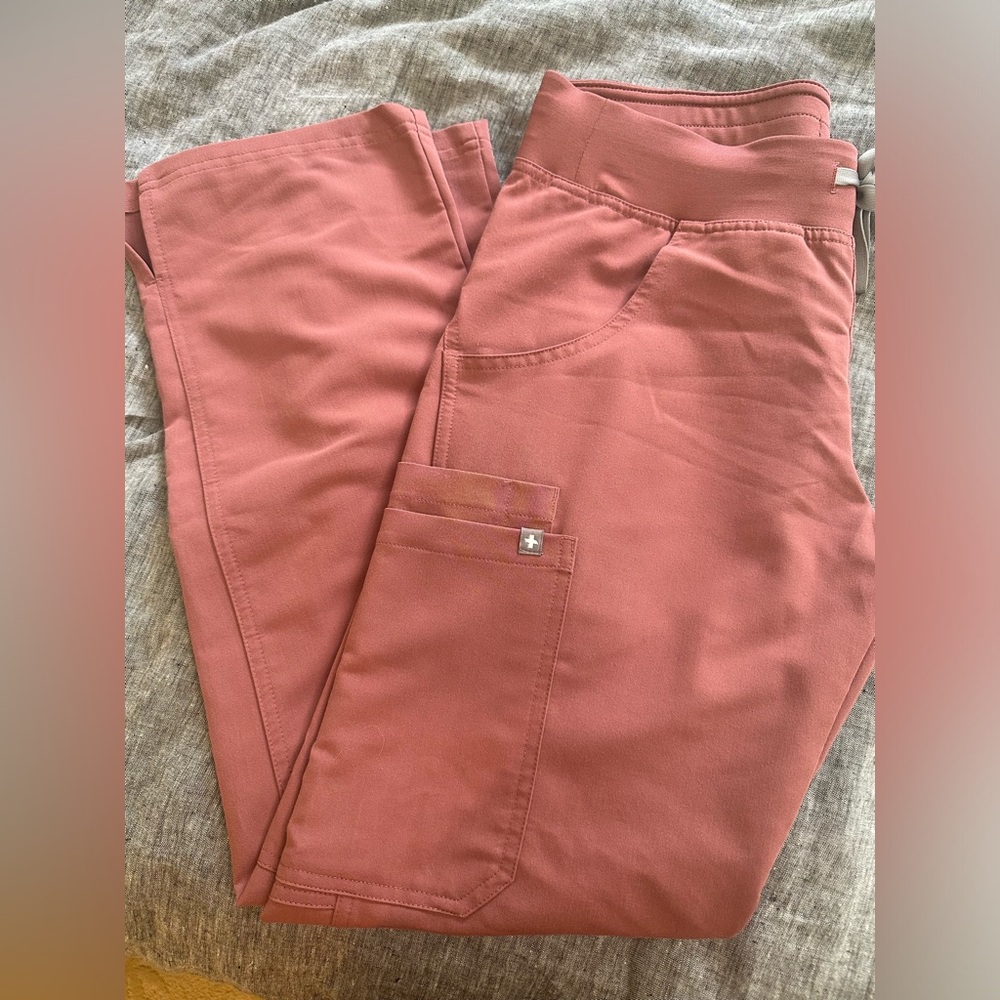 Kade Cargo Wear Figs XS/P in Mauve